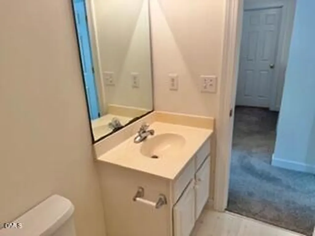 8737 Courage Court Raleigh NC 27615