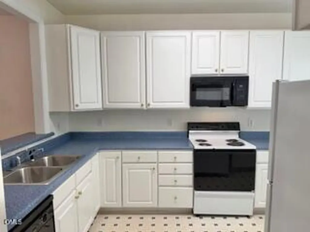 8737 Courage Court Raleigh NC 27615