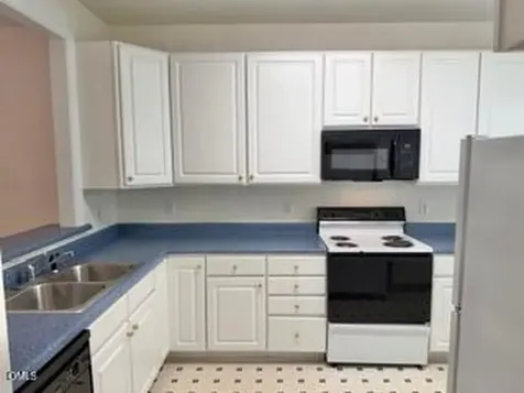 8737 Courage Court Raleigh NC 27615