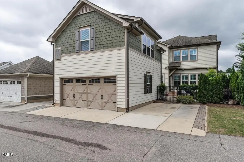 1572 Rodessa Run Raleigh NC 27607