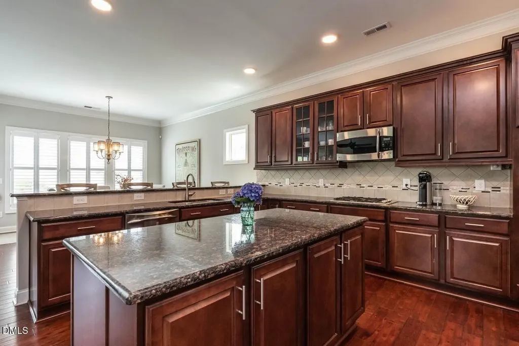 1572 Rodessa Run Raleigh NC 27607