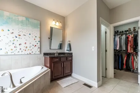 1572 Rodessa Run Raleigh NC 27607