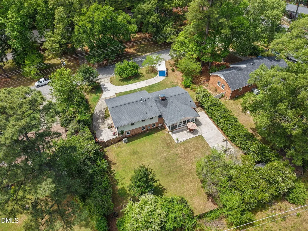 5904 Deblyn Avenue Raleigh NC 27612