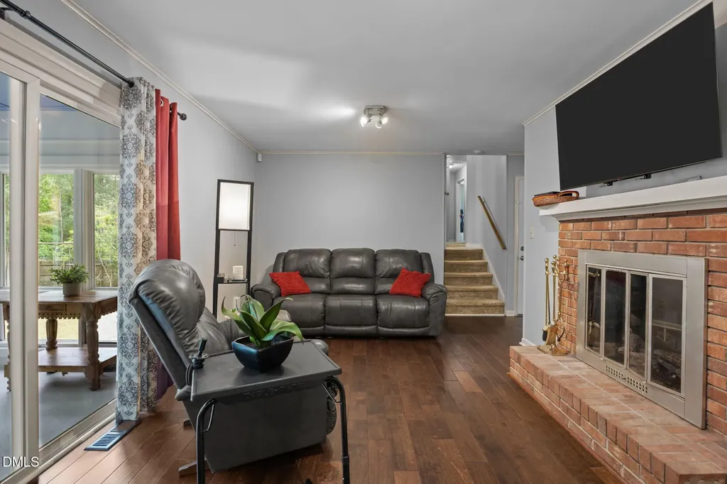 5904 Deblyn Avenue Raleigh NC 27612