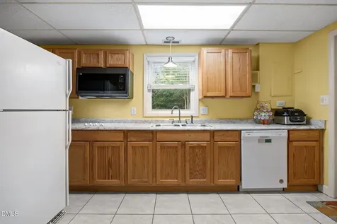 5904 Deblyn Avenue Raleigh NC 27612