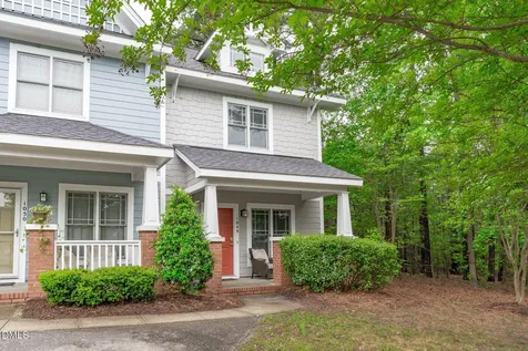 1048 Mica Lamp Court Apex NC 27502