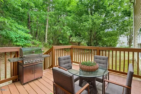 806 Laurens Way Knightdale NC 27545