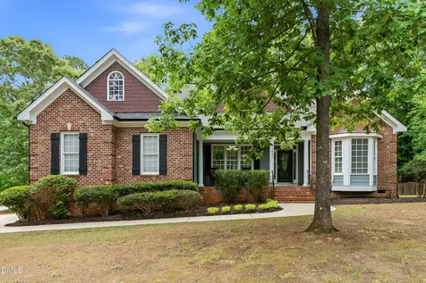 1007 Chatham Court Youngsville NC 27596