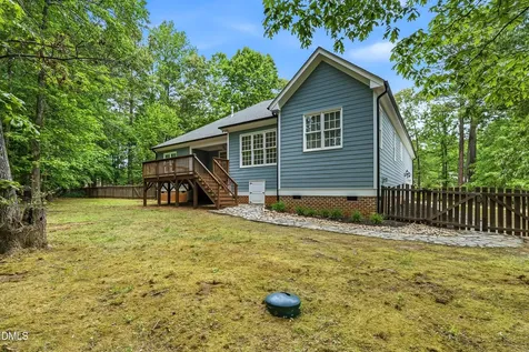 1007 Chatham Court Youngsville NC 27596