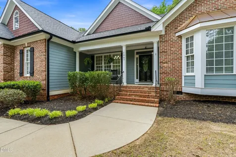 1007 Chatham Court Youngsville NC 27596