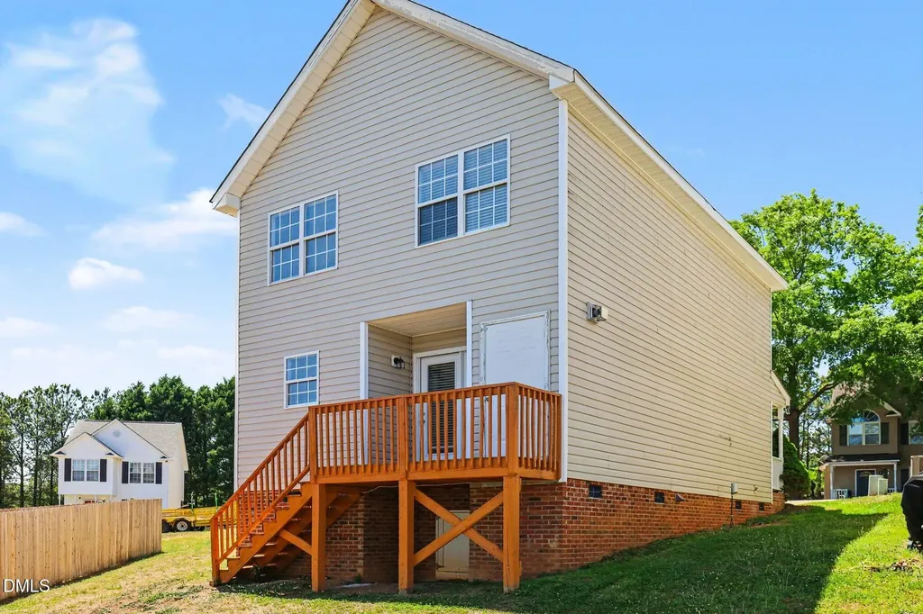 4816 Windbreak Lane Raleigh NC 27616