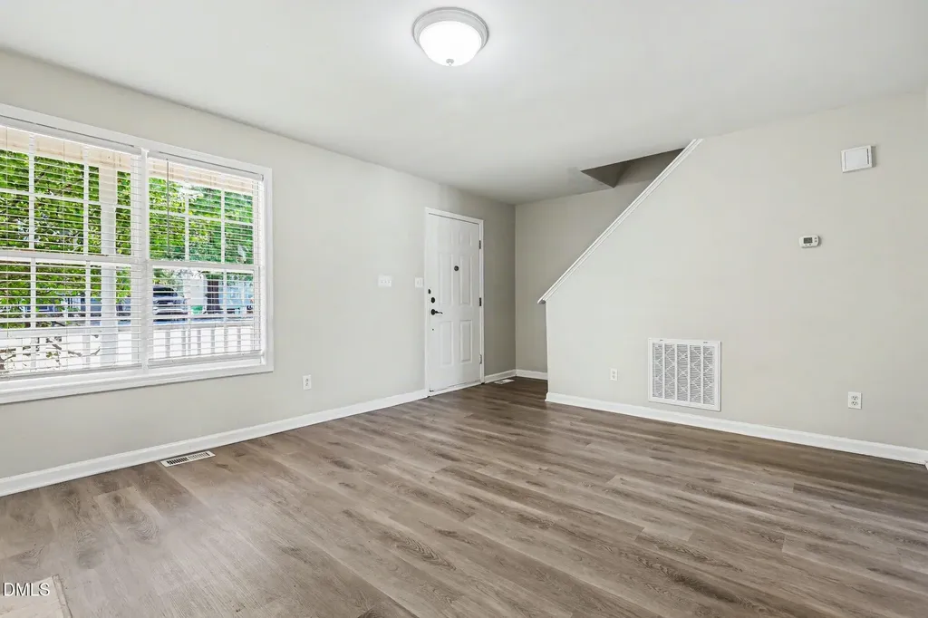 4816 Windbreak Lane Raleigh NC 27616