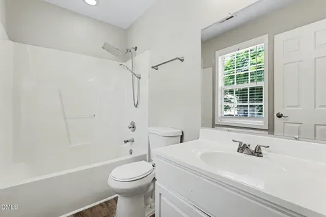 4816 Windbreak Lane Raleigh NC 27616