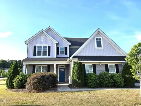 138 Beverly Place Four Oaks NC 27524