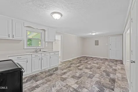 5128 Sunset Lake Road Apex NC 27539