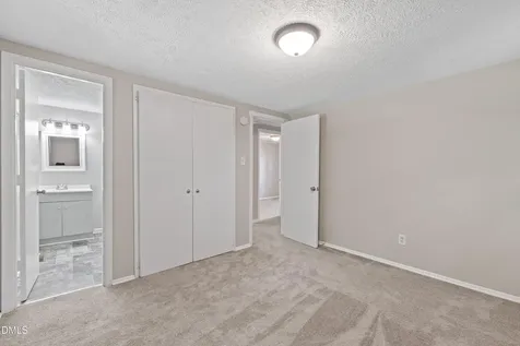 5128 Sunset Lake Road Apex NC 27539