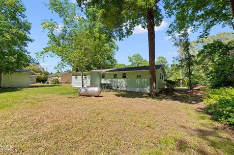 5128 Sunset Lake Road Apex NC 27539