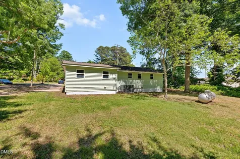 5128 Sunset Lake Road Apex NC 27539