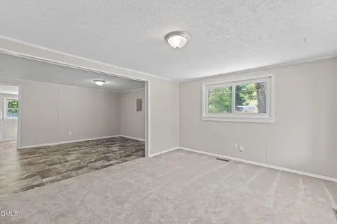 5128 Sunset Lake Road Apex NC 27539