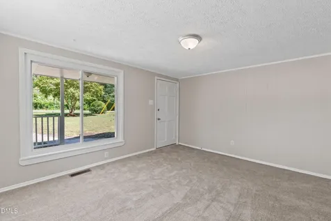 5128 Sunset Lake Road Apex NC 27539