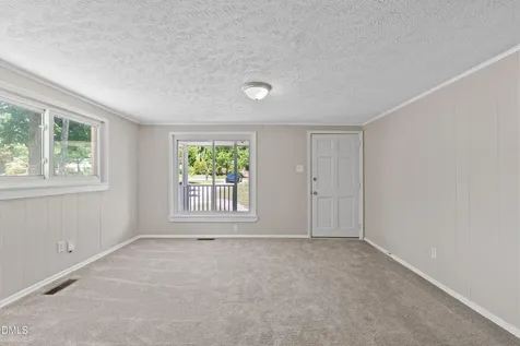 5128 Sunset Lake Road Apex NC 27539