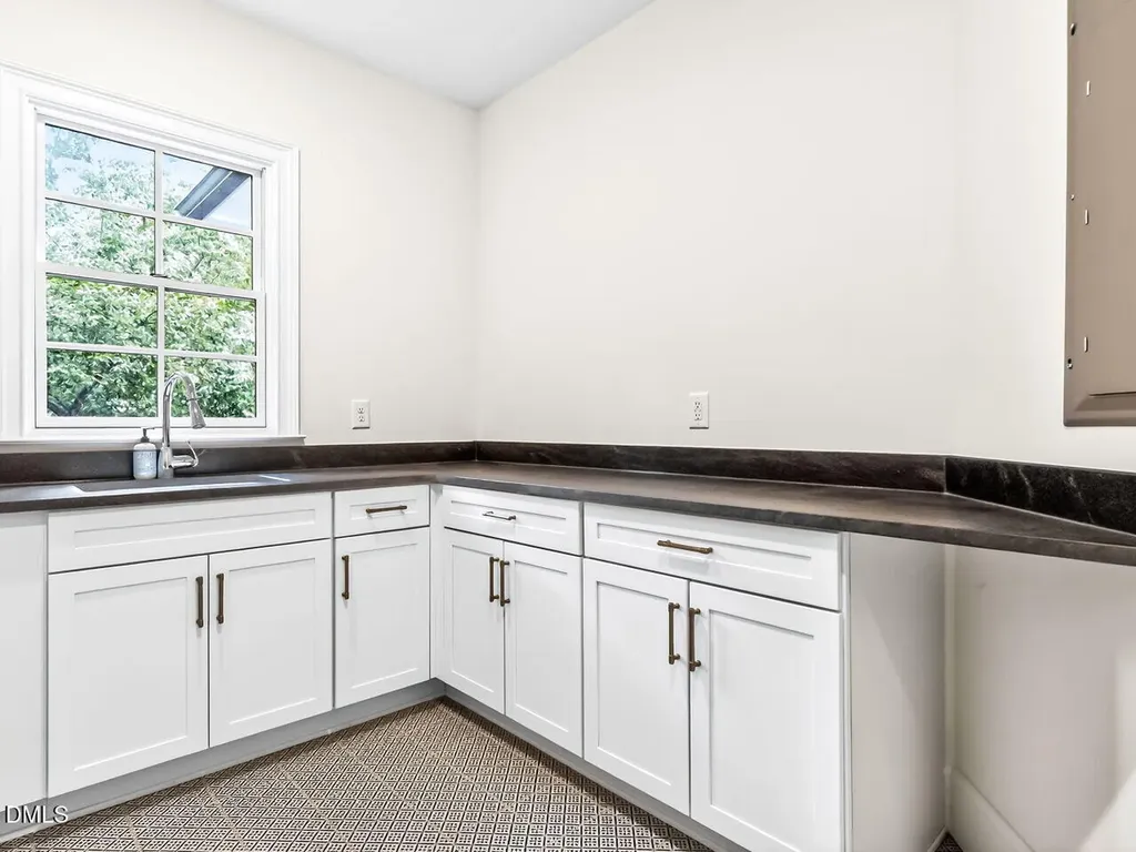 1818 Wilshire Avenue Raleigh NC 27608