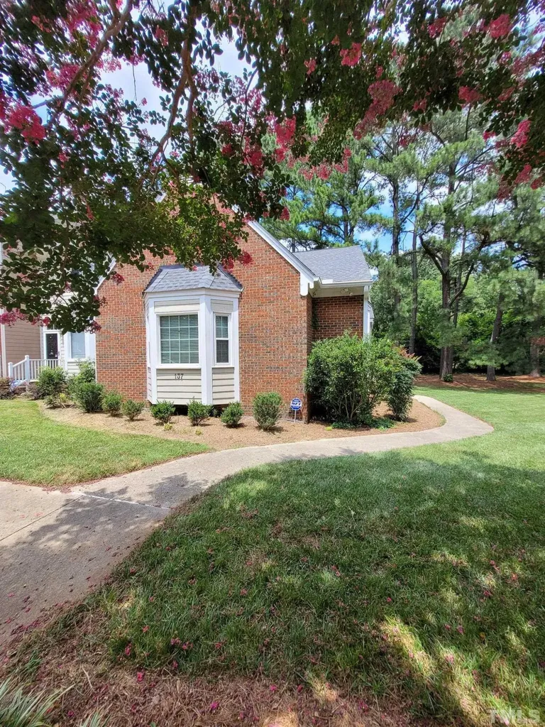137 Skylark Way Raleigh NC 27615