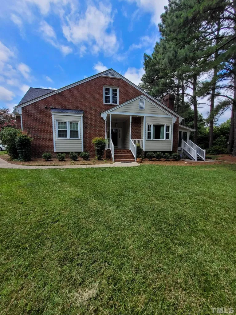 137 Skylark Way Raleigh NC 27615