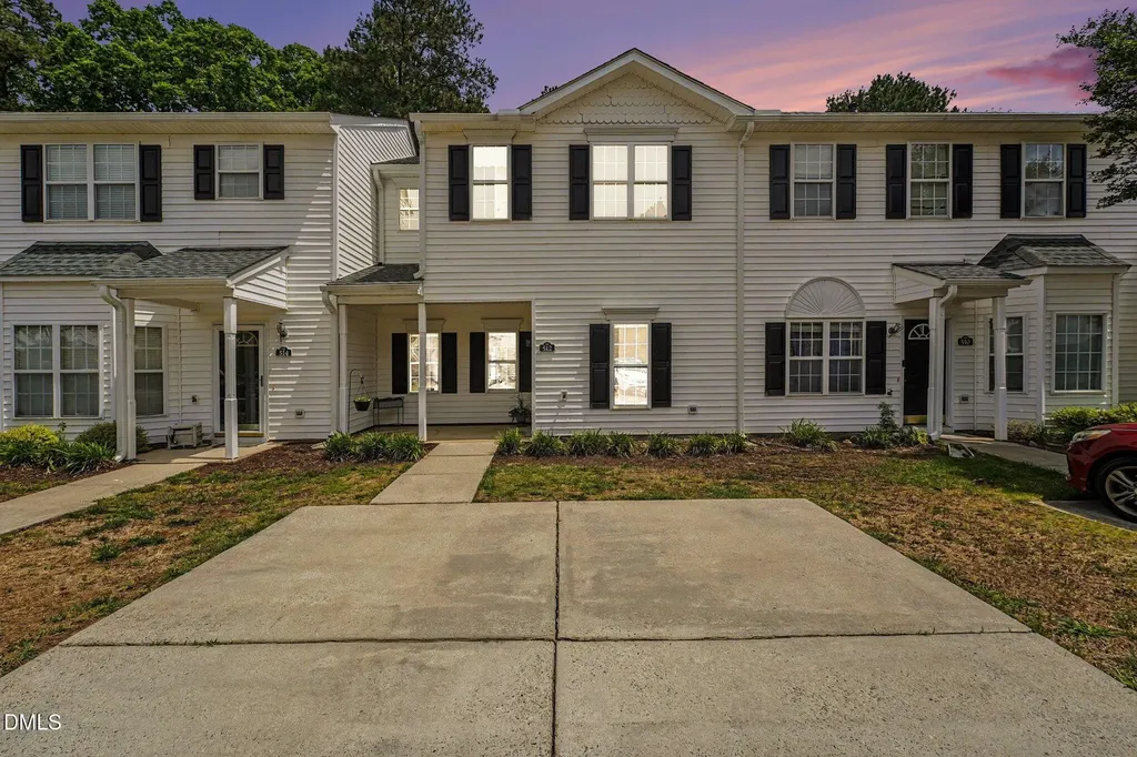 512 Misty Groves Circle Morrisville NC 27560