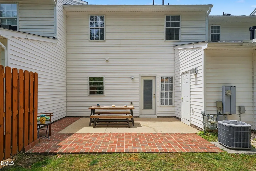 512 Misty Groves Circle Morrisville NC 27560