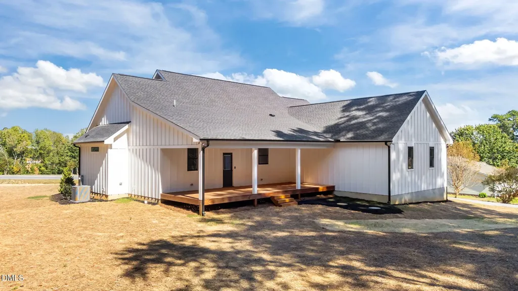 582 Harnett Central Road Fuquay Varina NC 27526