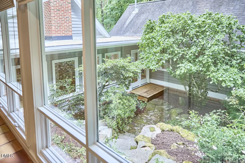 124 Steeplechase Road Chapel Hill NC 27514