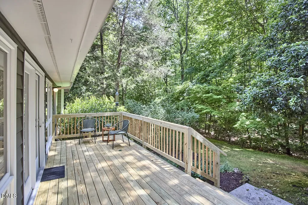 124 Steeplechase Road Chapel Hill NC 27514