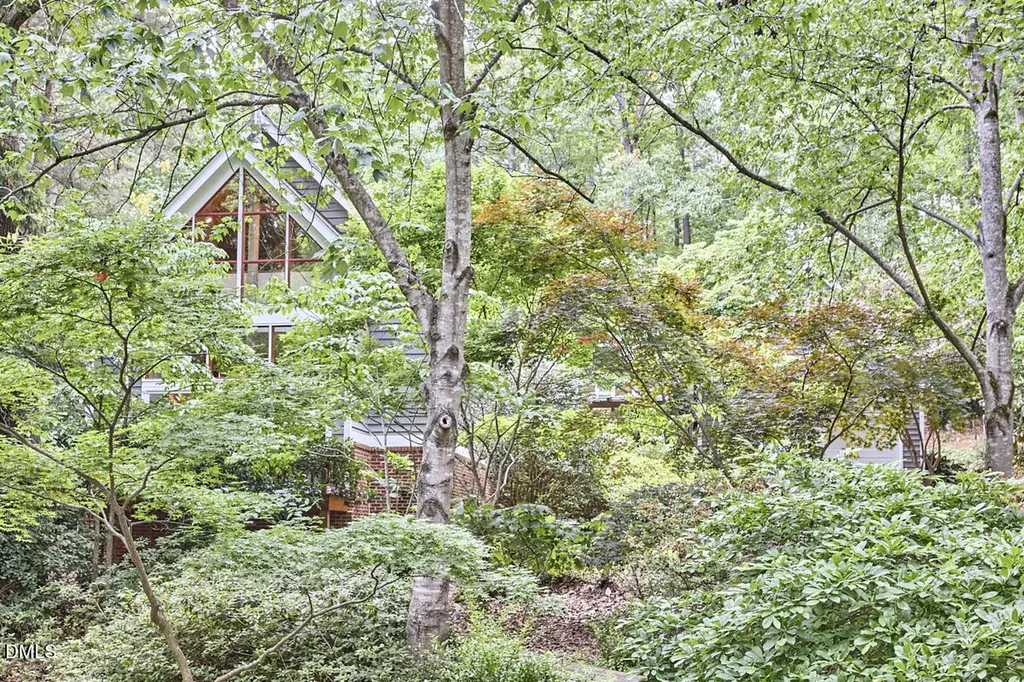 124 Steeplechase Road Chapel Hill NC 27514