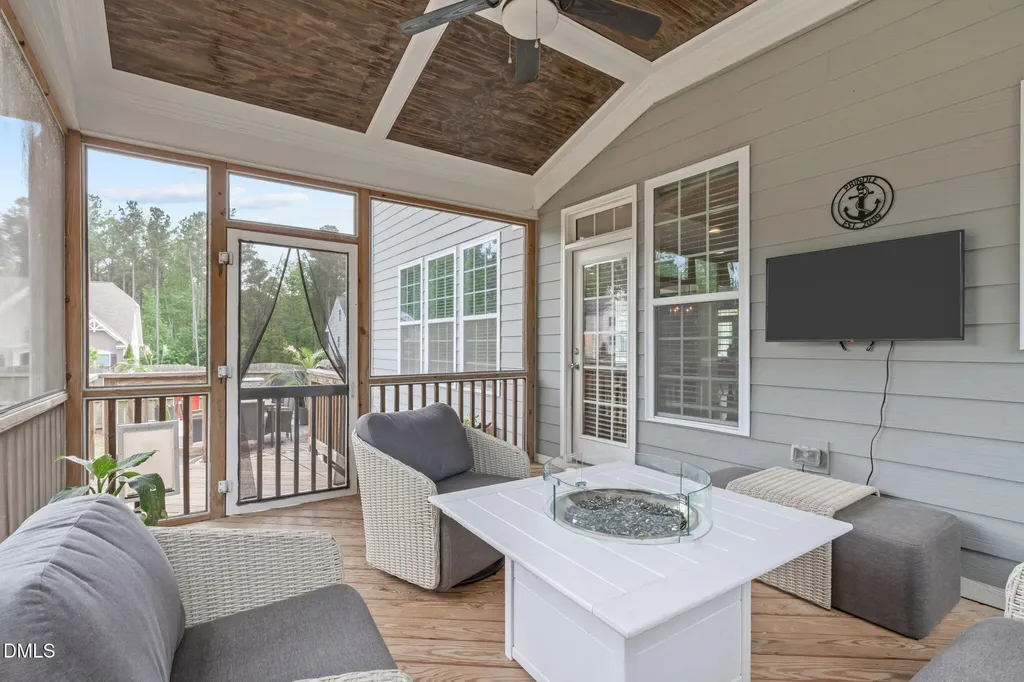101 Jewell Farm Lane Holly Springs NC 27540