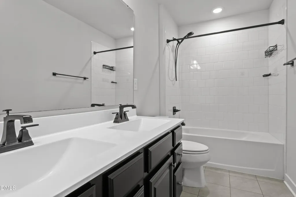 124 Amber Acorn Avenue Raleigh NC 27603