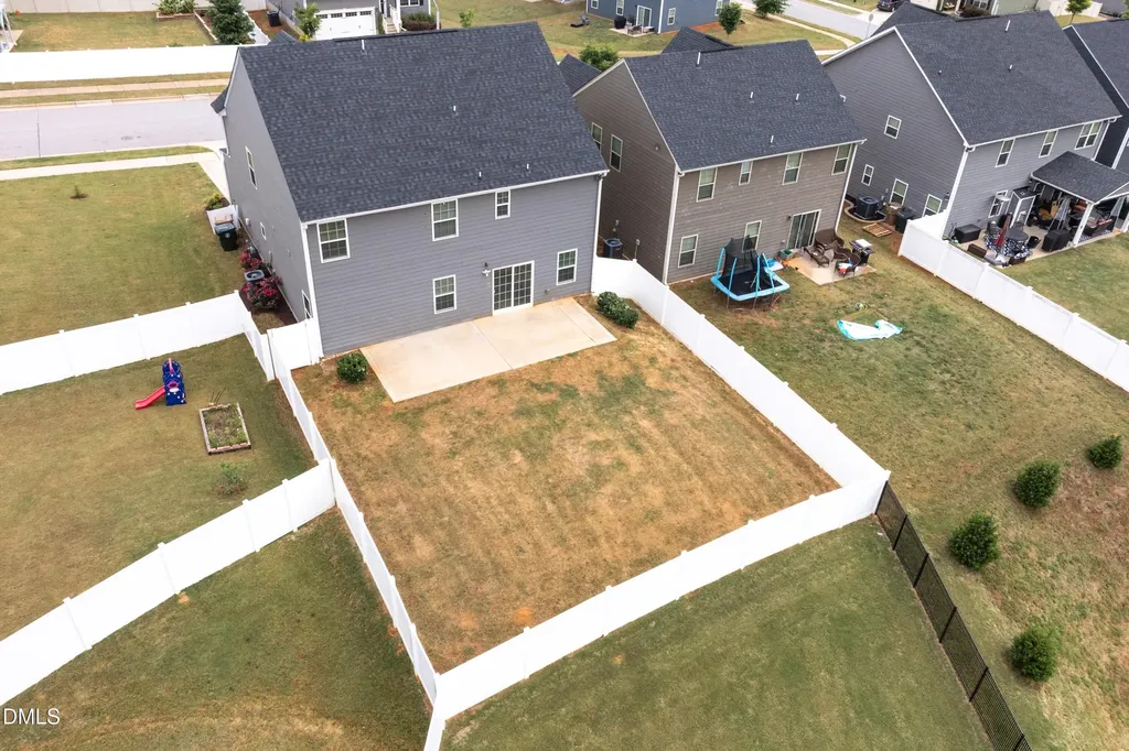 124 Amber Acorn Avenue Raleigh NC 27603