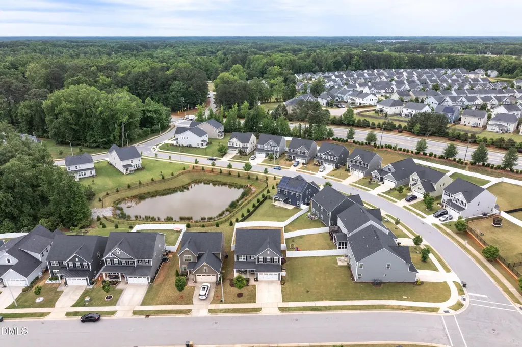 124 Amber Acorn Avenue Raleigh NC 27603