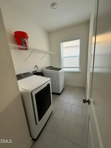 2563 Hutch Lane Apex NC 27523