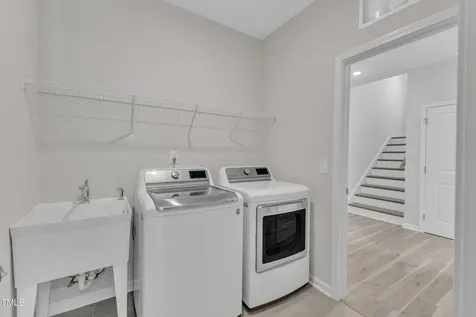 1665 Wilde Bend Apex NC 27523