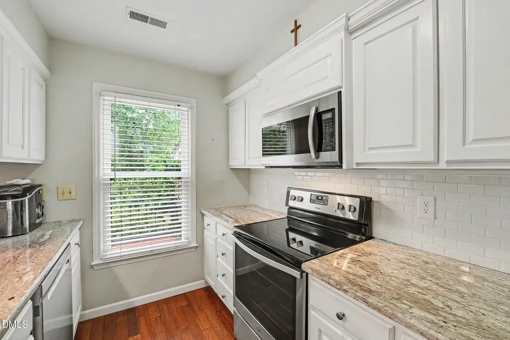 6404 Meadow View Drive Raleigh NC 27609