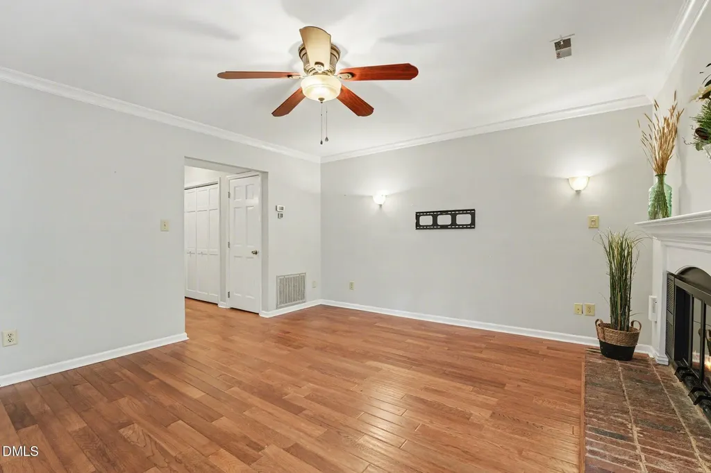 6404 Meadow View Drive Raleigh NC 27609