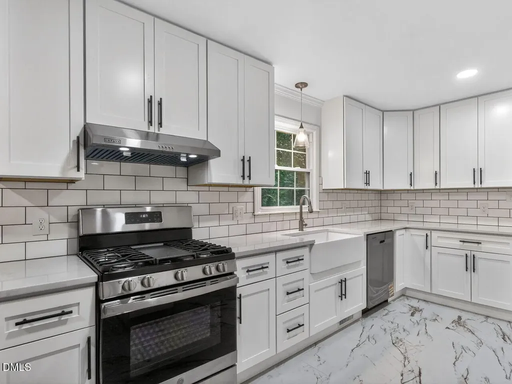 6813 W Lake Anne Drive Raleigh NC 27612