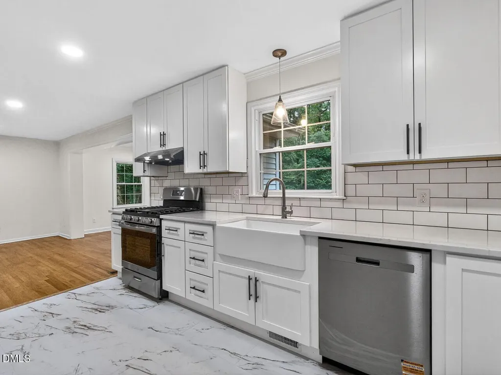 6813 W Lake Anne Drive Raleigh NC 27612