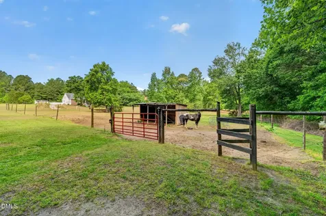 4612 N Fork Drive Zebulon NC 27597