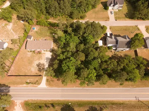 127 Chason Terrace Sanford NC 27332