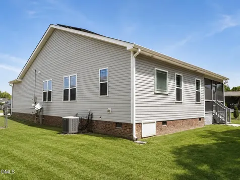 77 Oakley Drive Princeton NC 27569