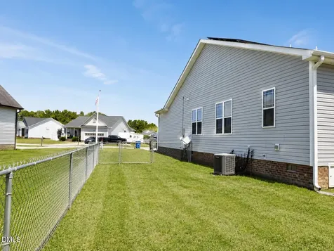77 Oakley Drive Princeton NC 27569