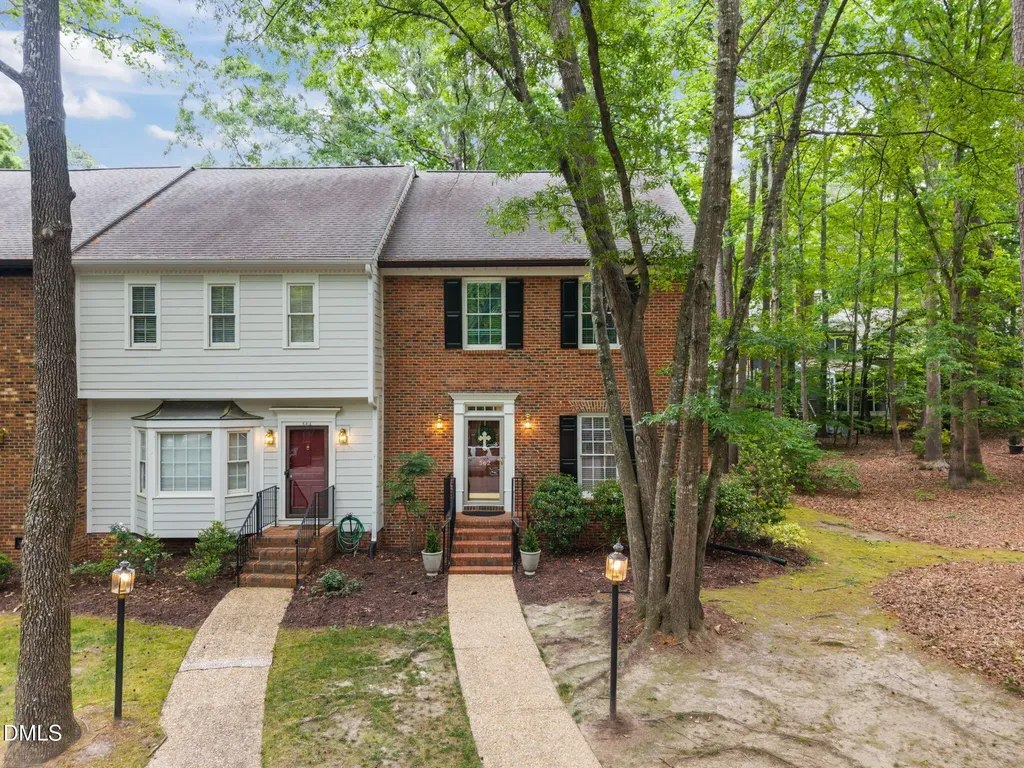 562 Weathergreen Drive Raleigh NC 27615