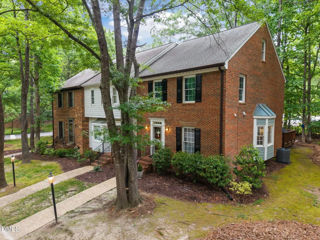 562 Weathergreen Drive Raleigh NC 27615